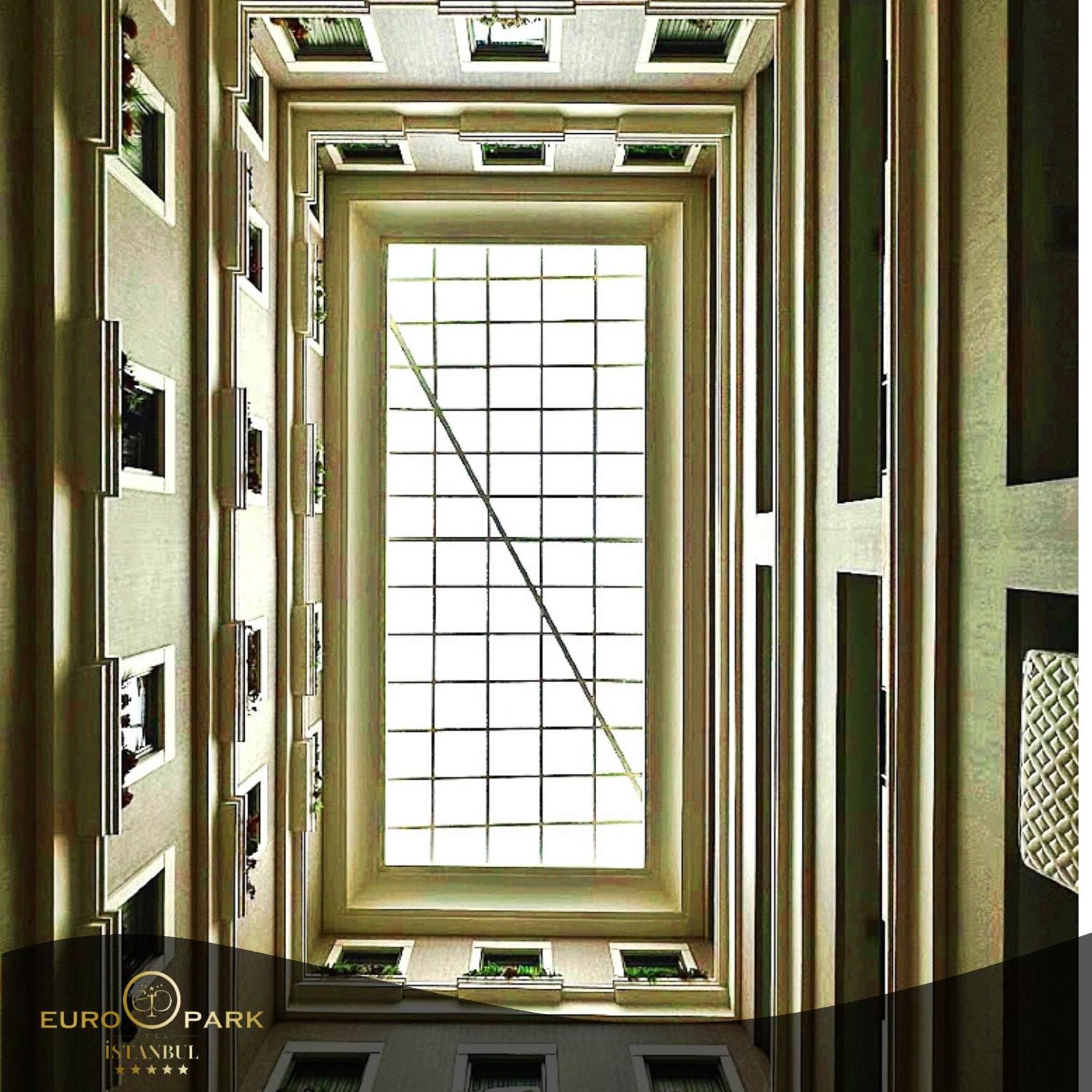 Euro Park Hotel 5*