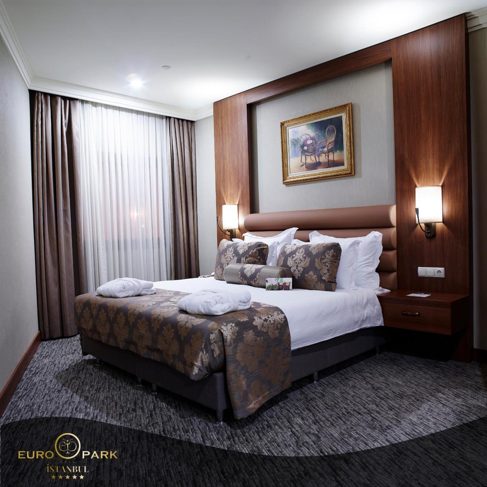 Euro Park Hotel 5*