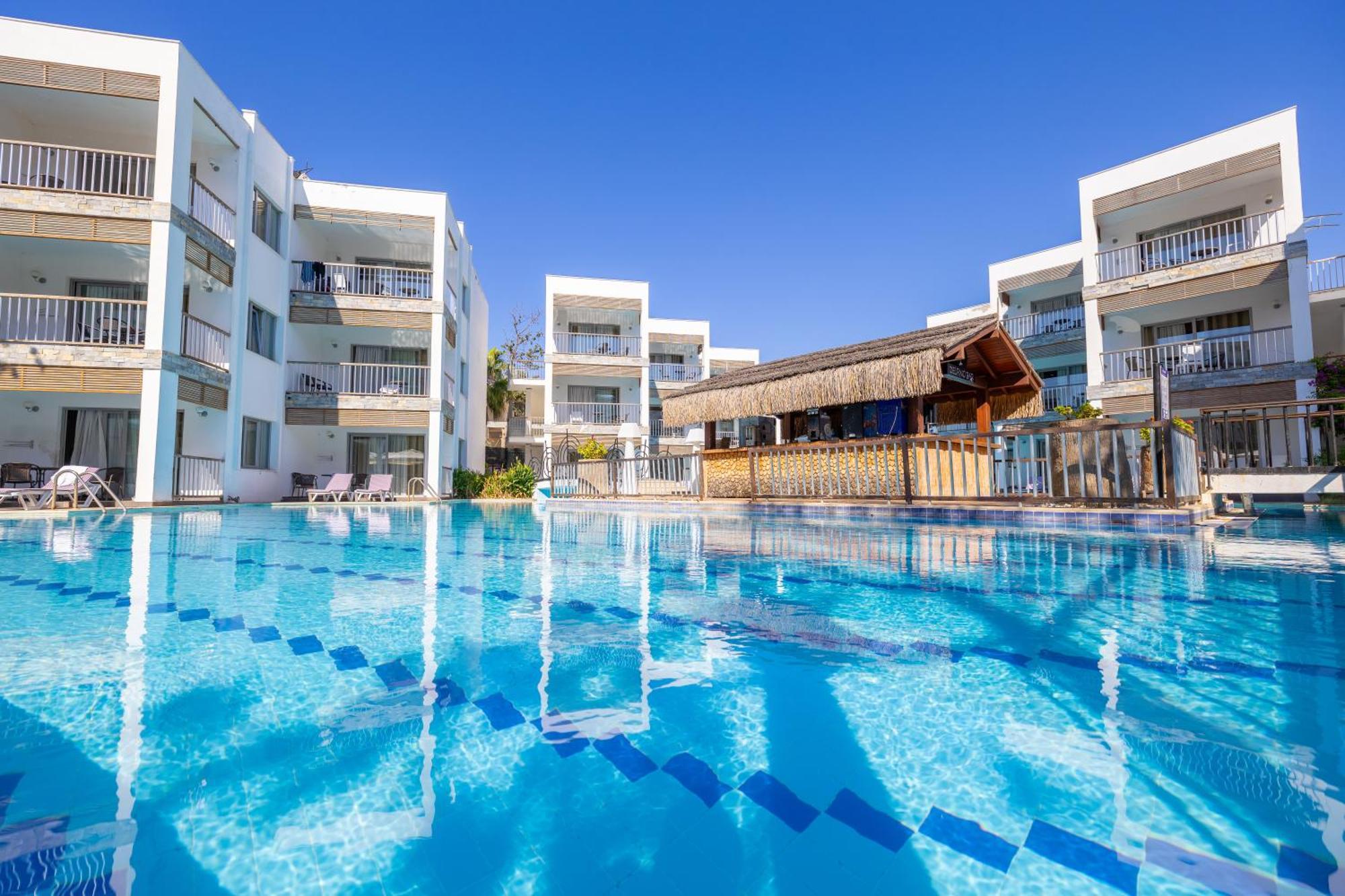 Ladonia Mio Bianco Hotel 4*