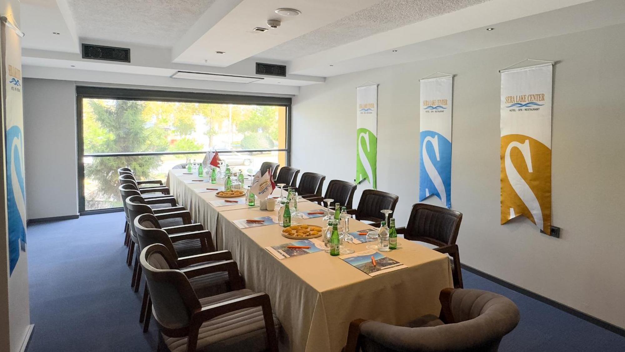 Hotel Sera Center
