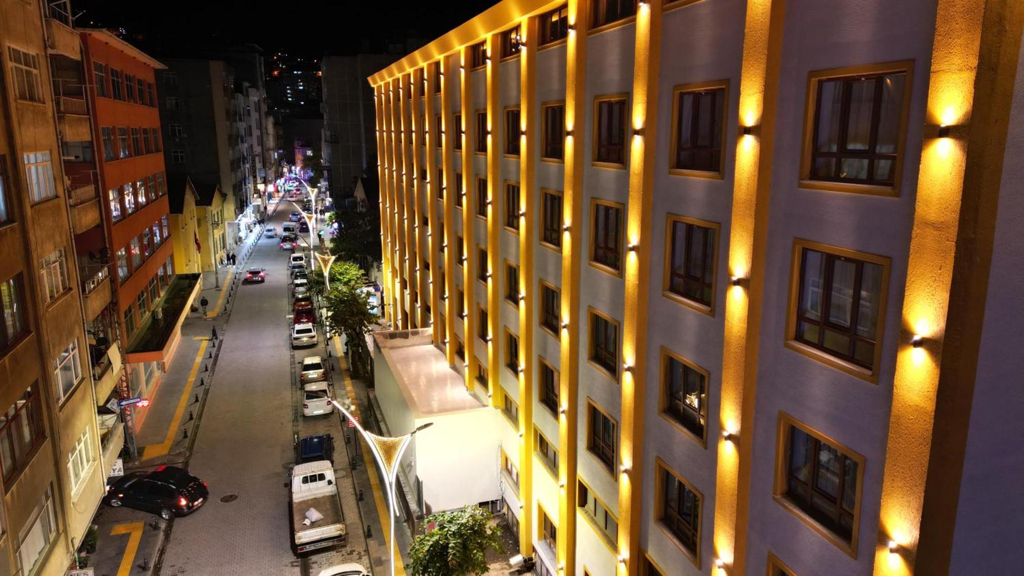 Sera Center Hotel