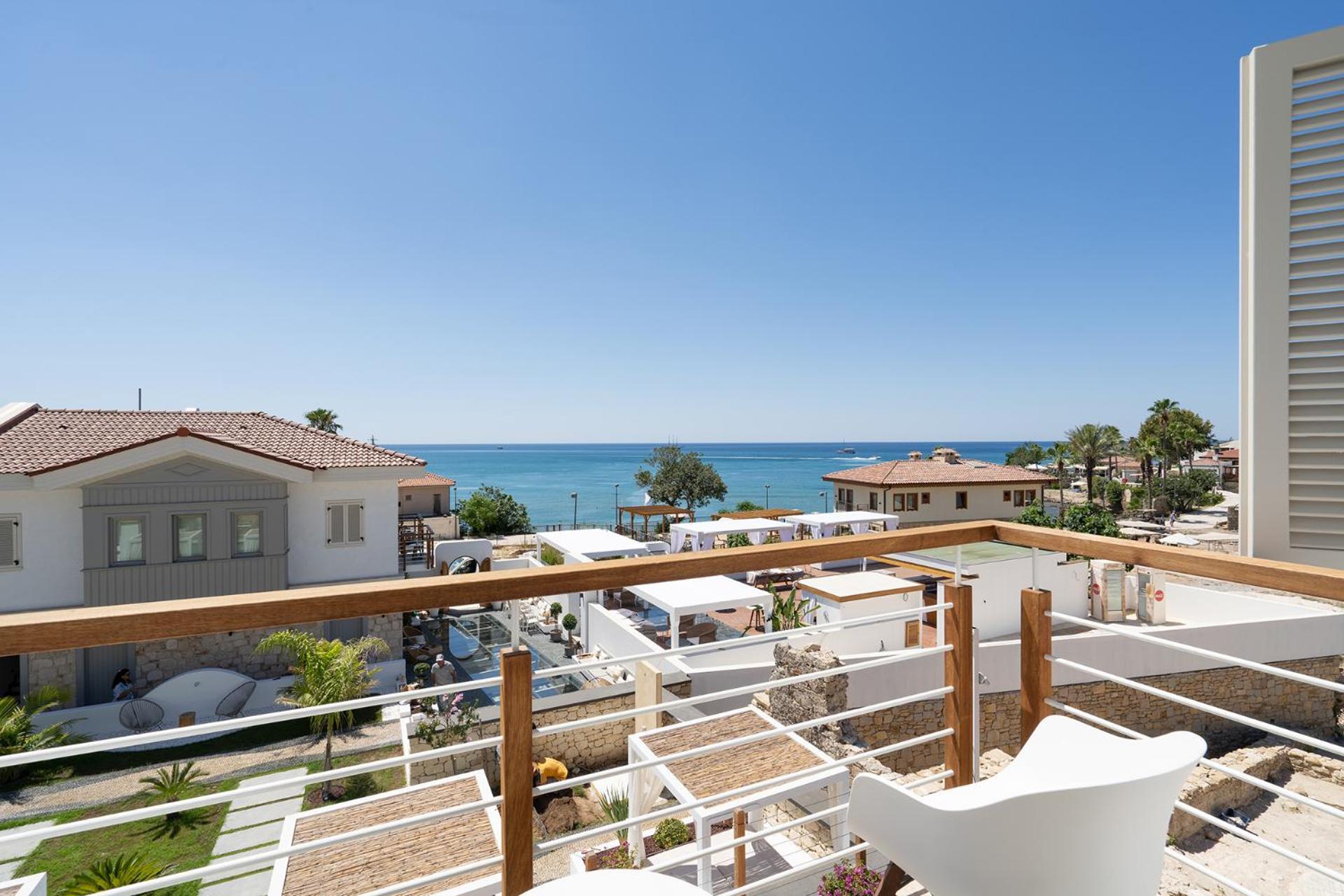 Nomad Boutique - Adults Only Hotel Side