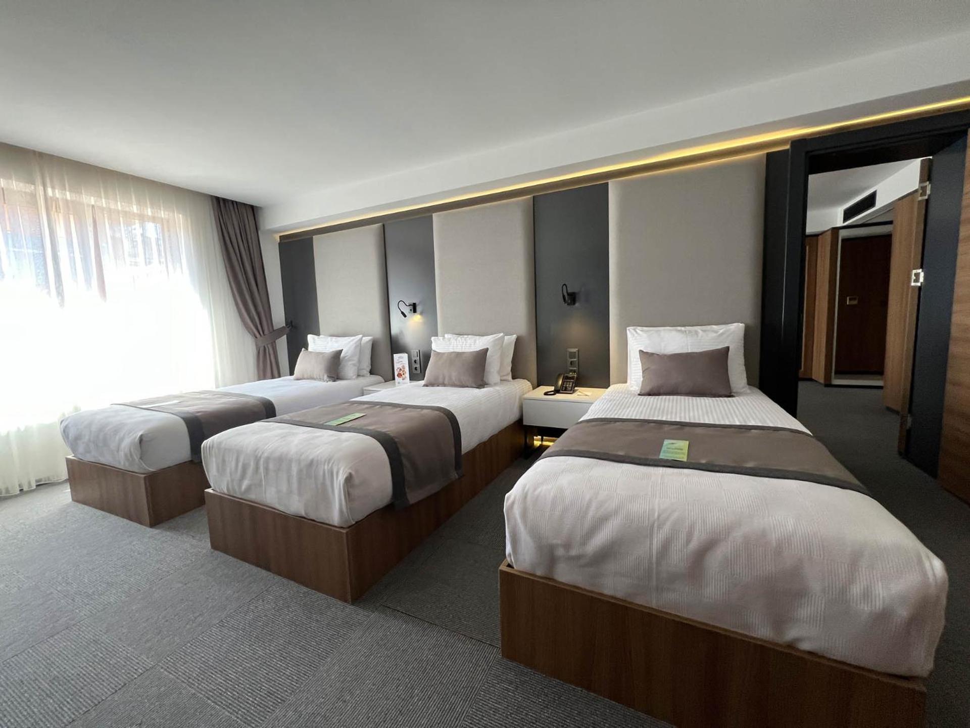Sera Center Hotel