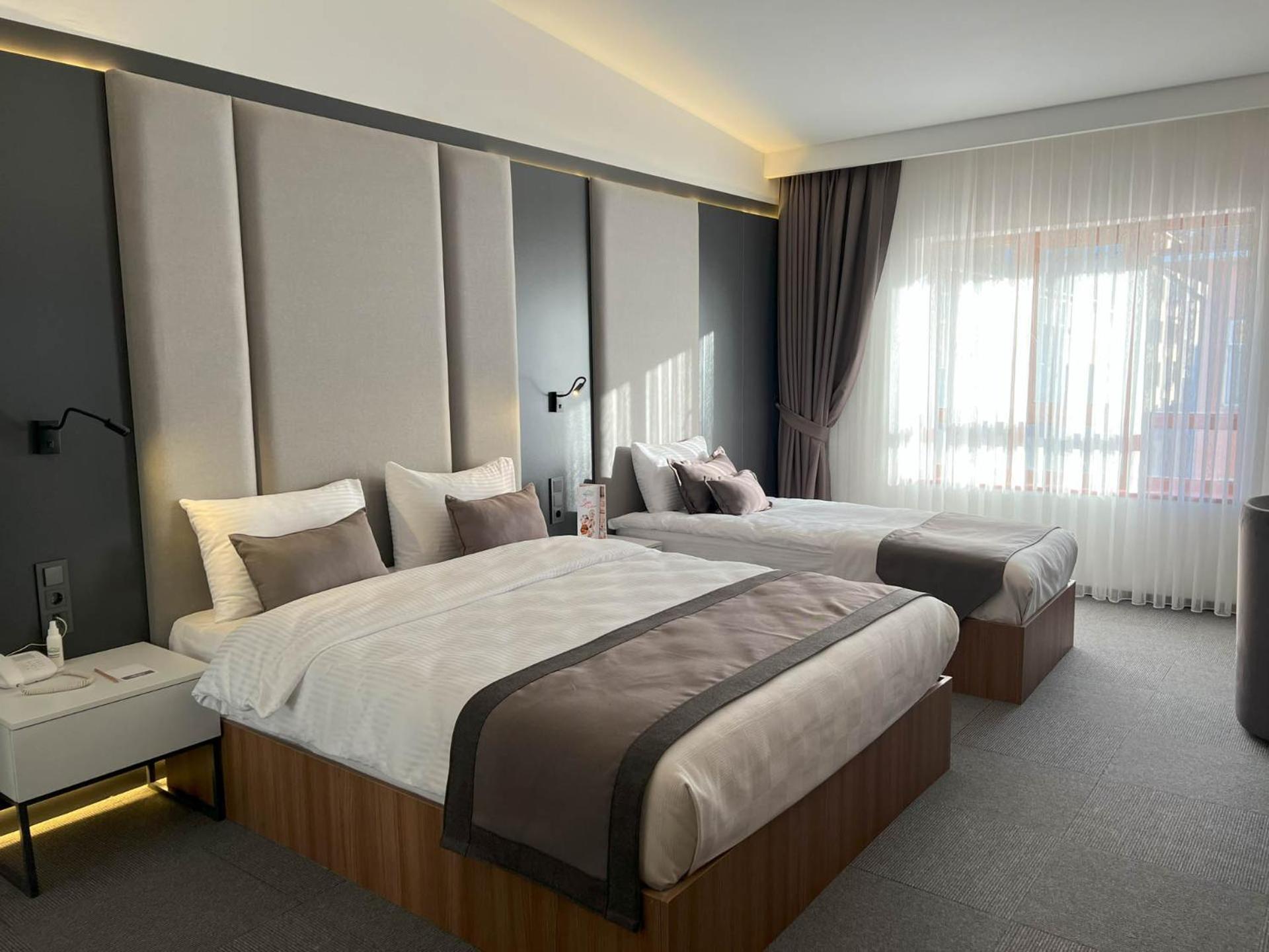 Sera Center Hotel