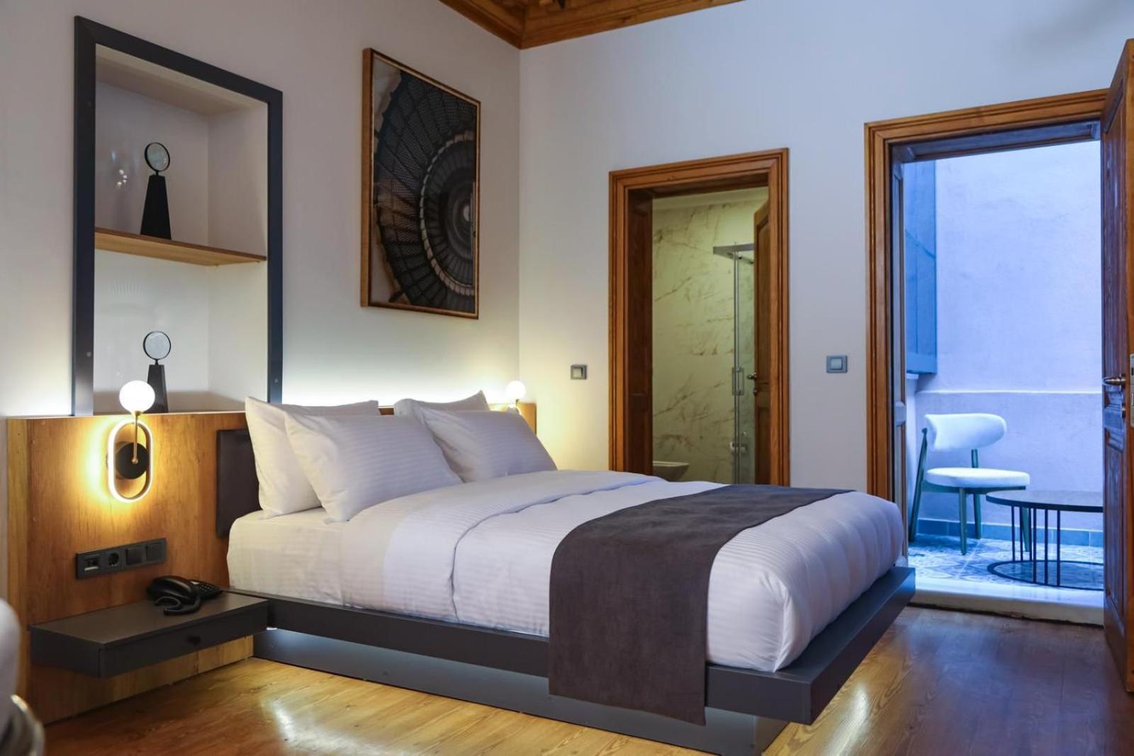 Elmira Pera & - Special Class Hotel
