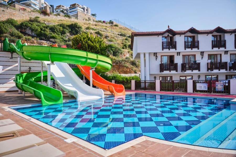 Noxinn Club Ultra Hotel 5*