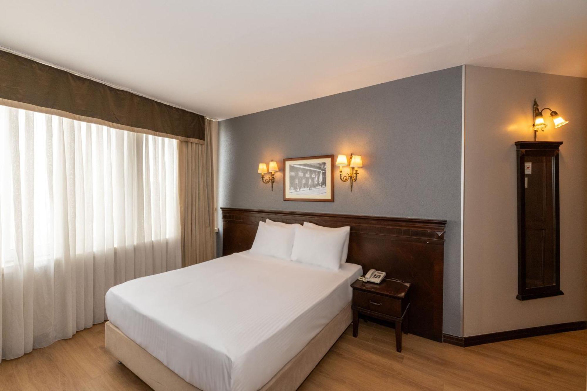 Pera Rose & Spa Hotel