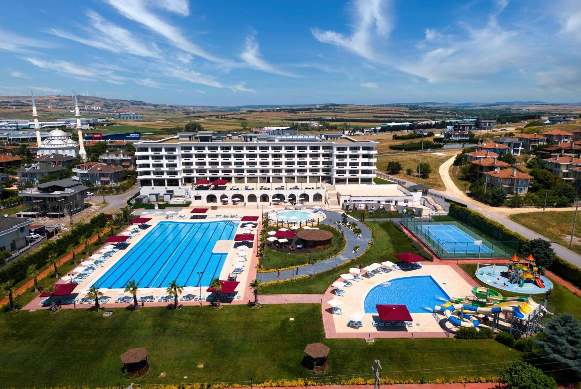 Hotel Ramada Plaza By Wyndham Silivri