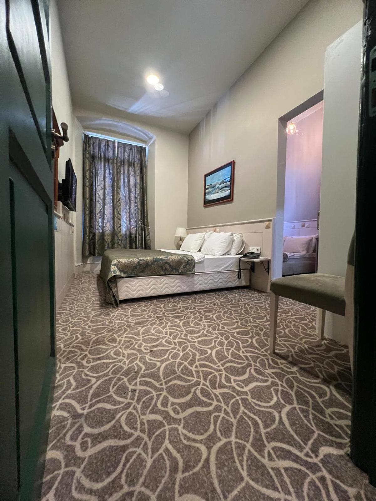 Hotel Aria Palace Taksim 3*