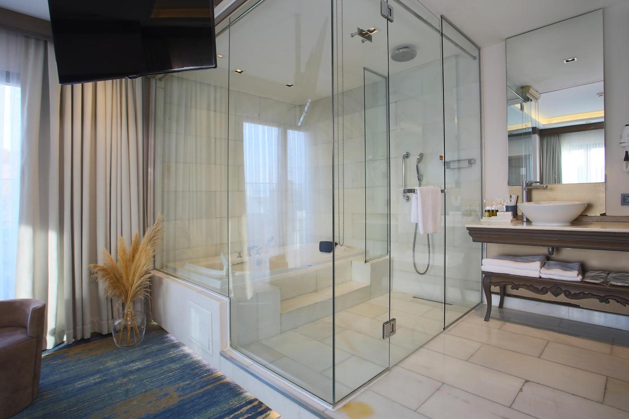Pierre Loti Old City- Special Category Hotel 4*