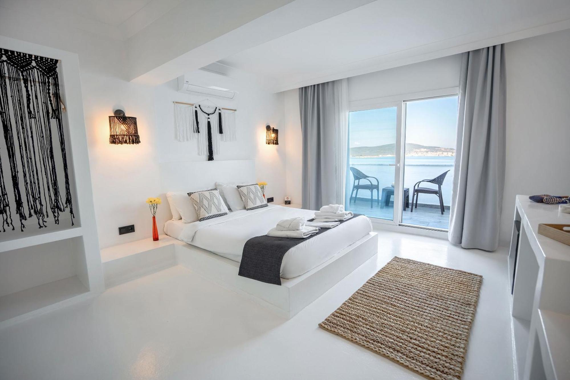 Camlik 87 Hotel Ayvalik