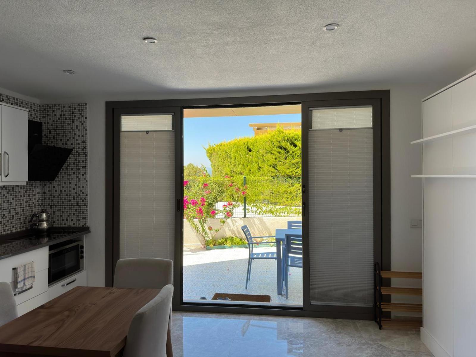 Single At Adabuku Seba Solemar Site -luxury Utilities Included Apartment Bogazici
