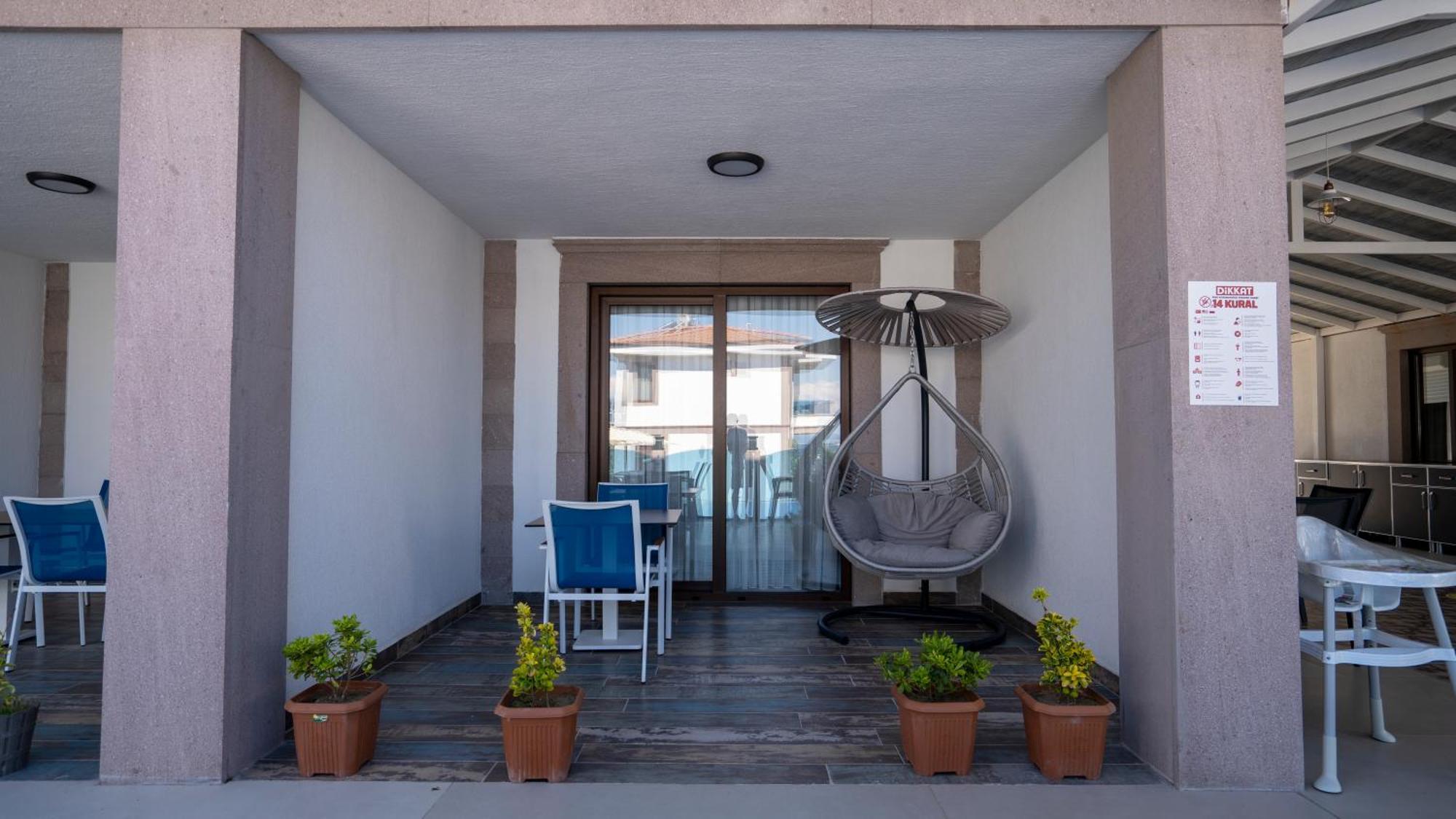 Hotel Cunda Say *