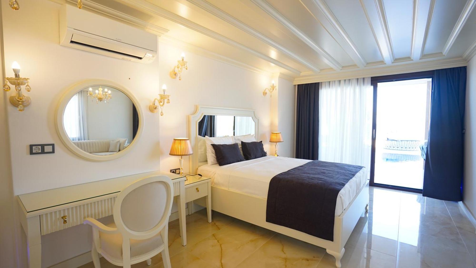 Cunda Say Hotel *