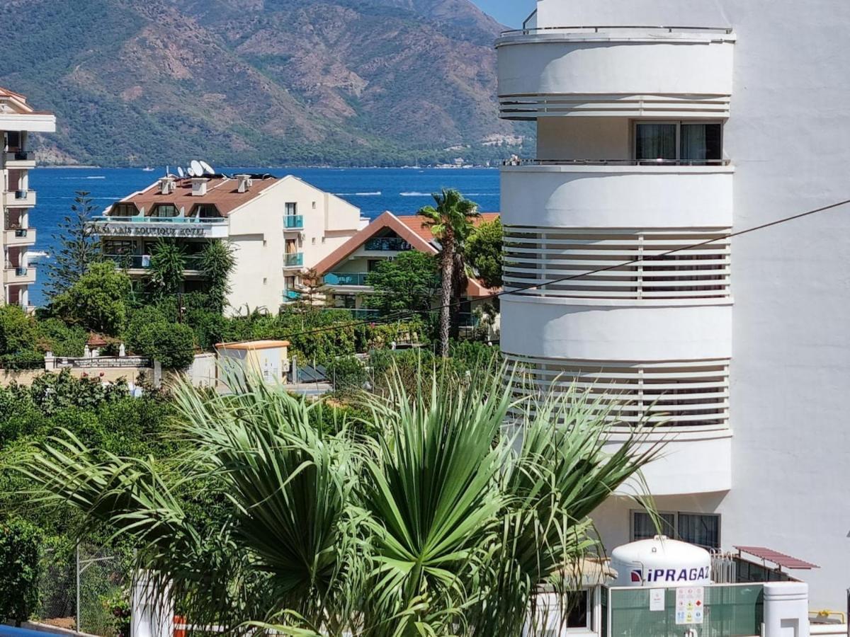 Deniz Manzarali, Plaja 100 Metre, Luks 4 * Marmaris