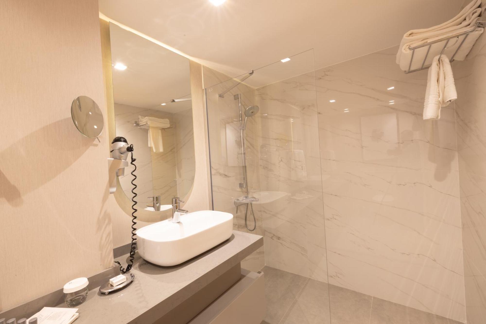 Hotel Bilkent And Conference Center