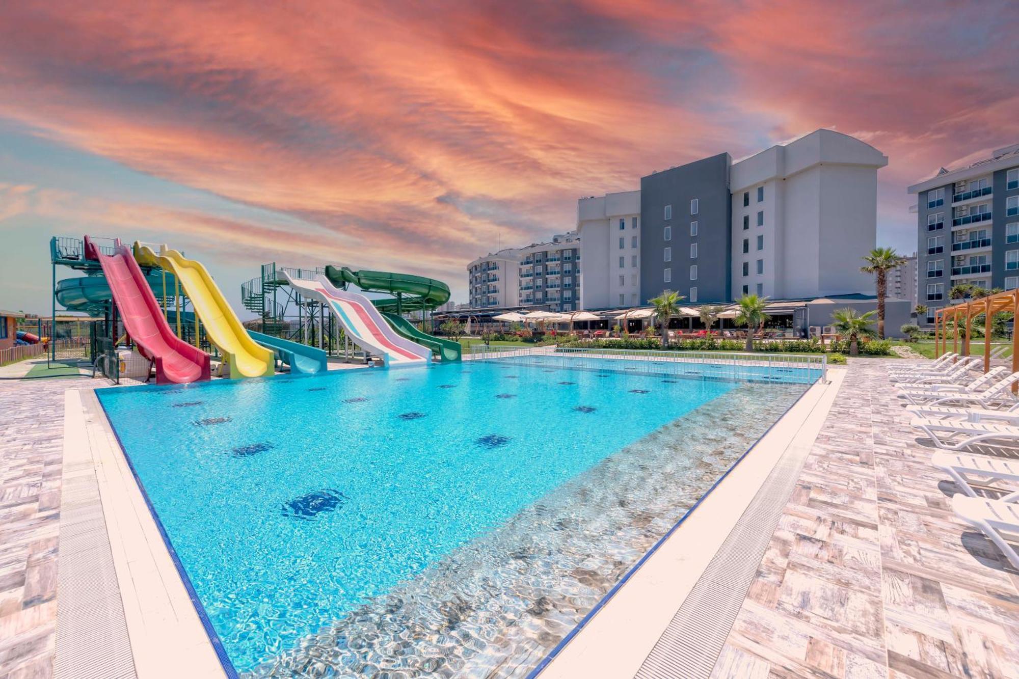 Zeyda Lara 4* Aksu (Antalya)