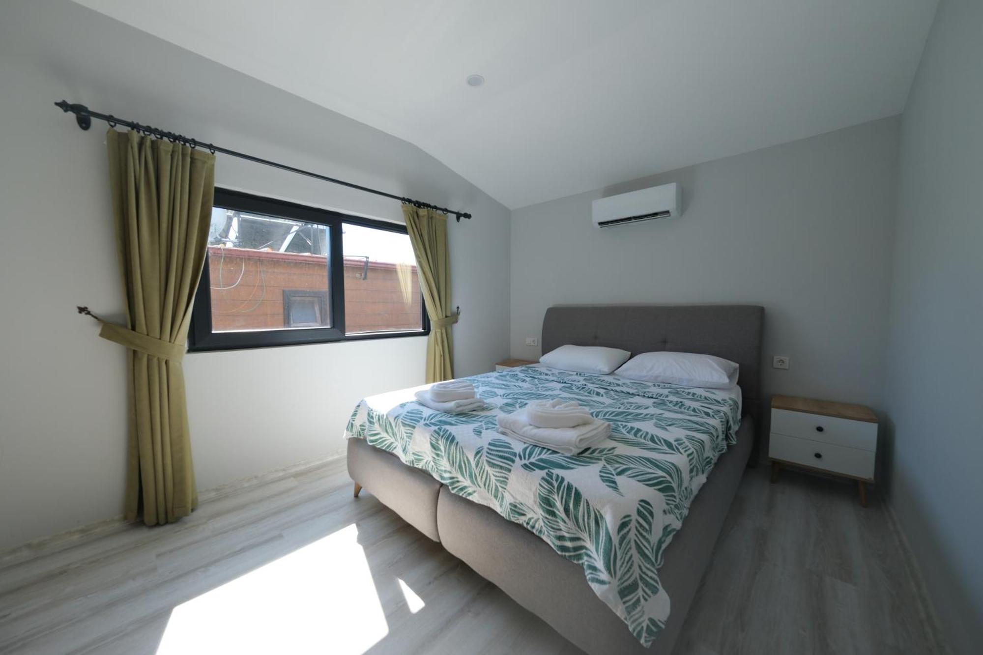 Golden Retreat Holiday home