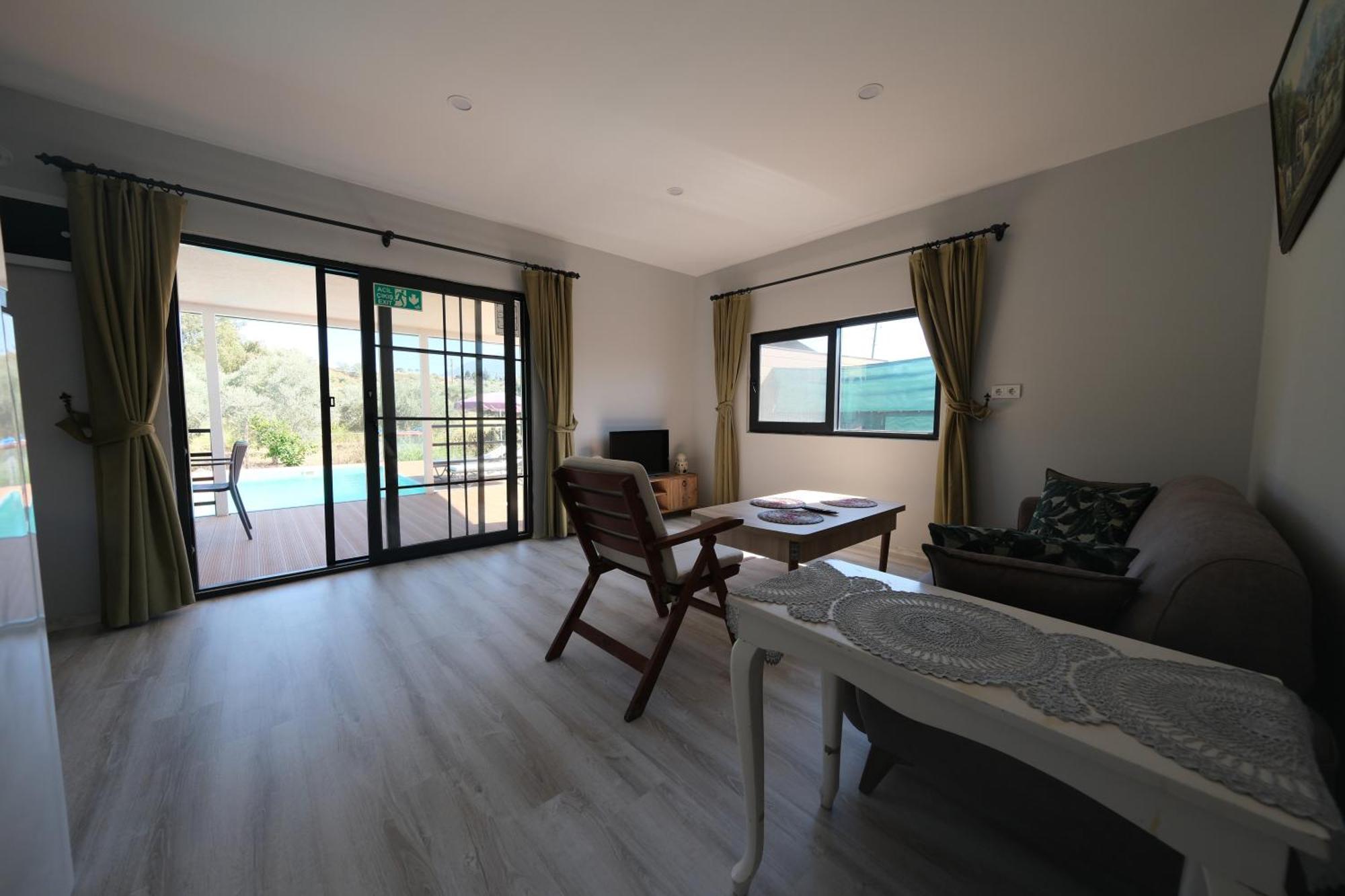 Golden Retreat Holiday home