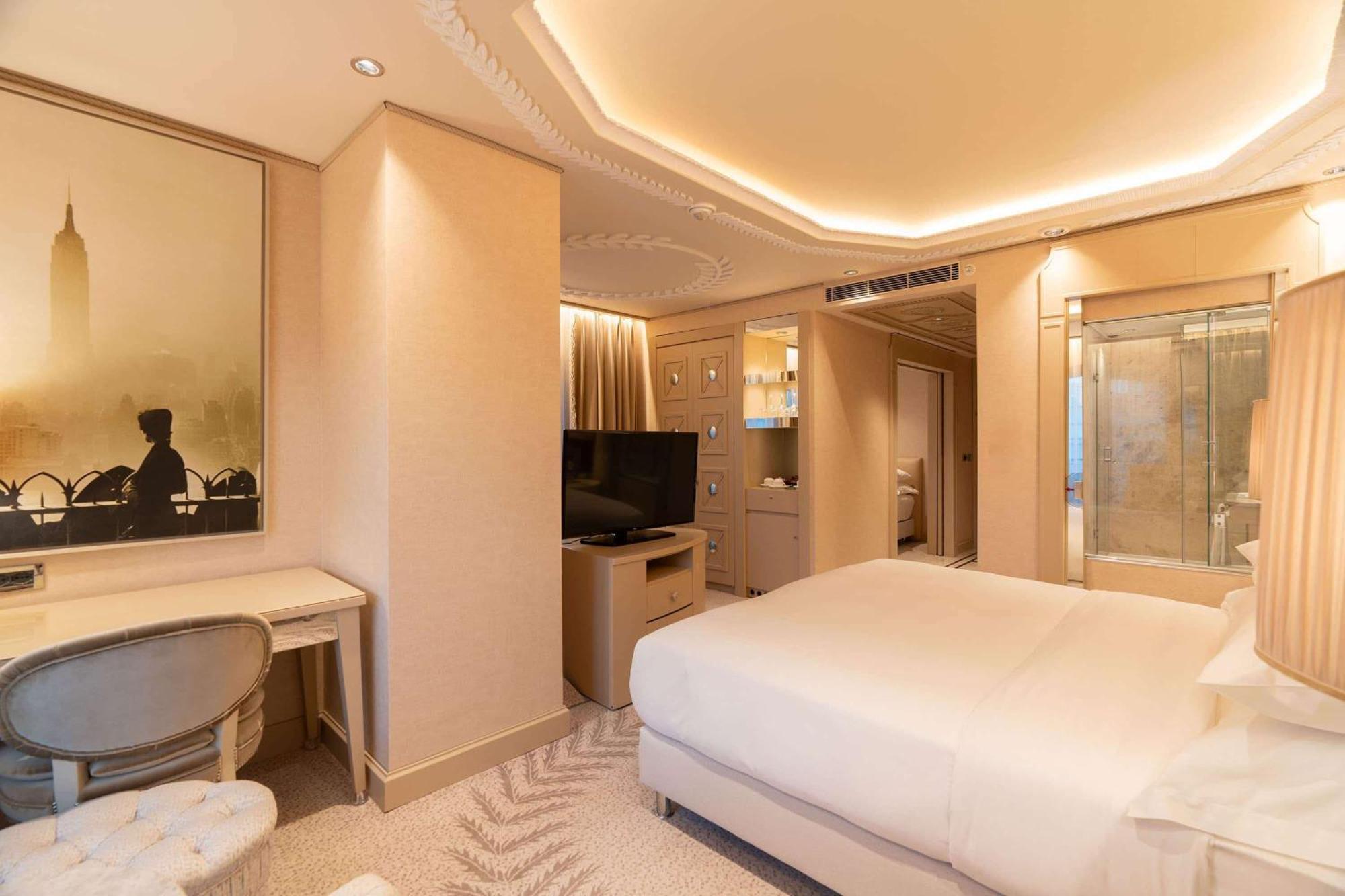 Hotel Wyndham Grand Kalamis Marina 5*