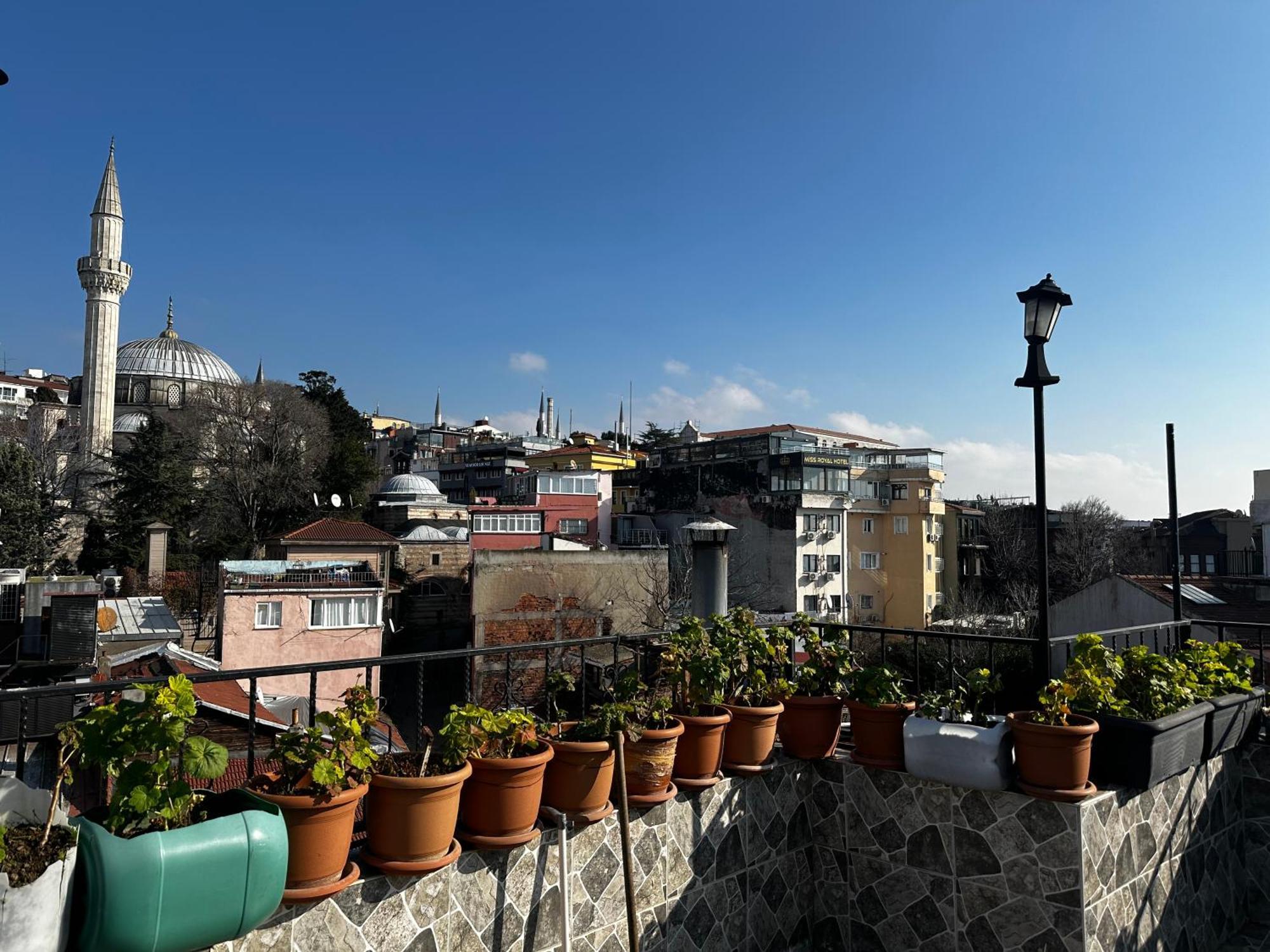 Bed & Breakfast Yakut Old