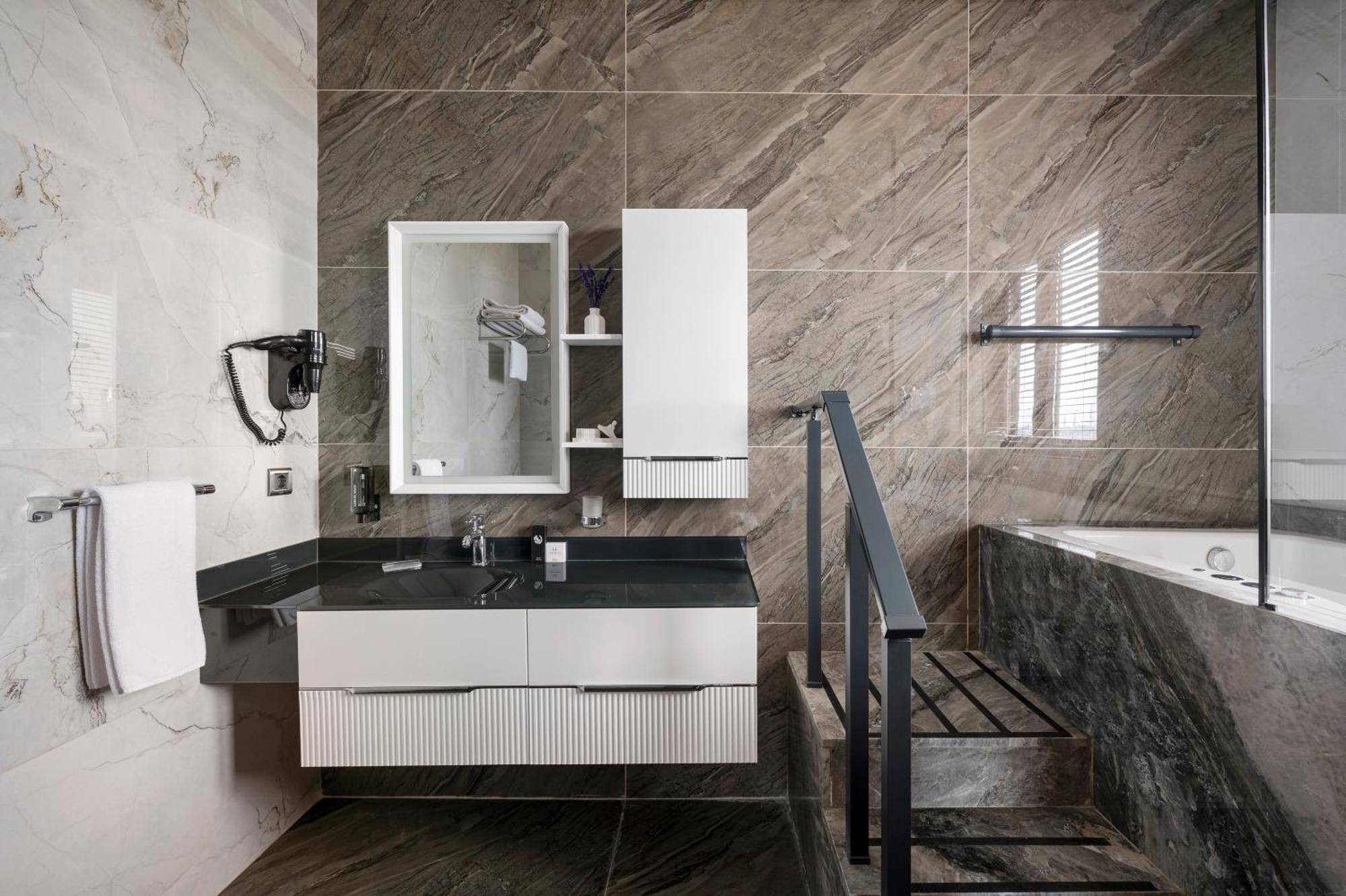 Continental Hotel Pera 4* Istanbul