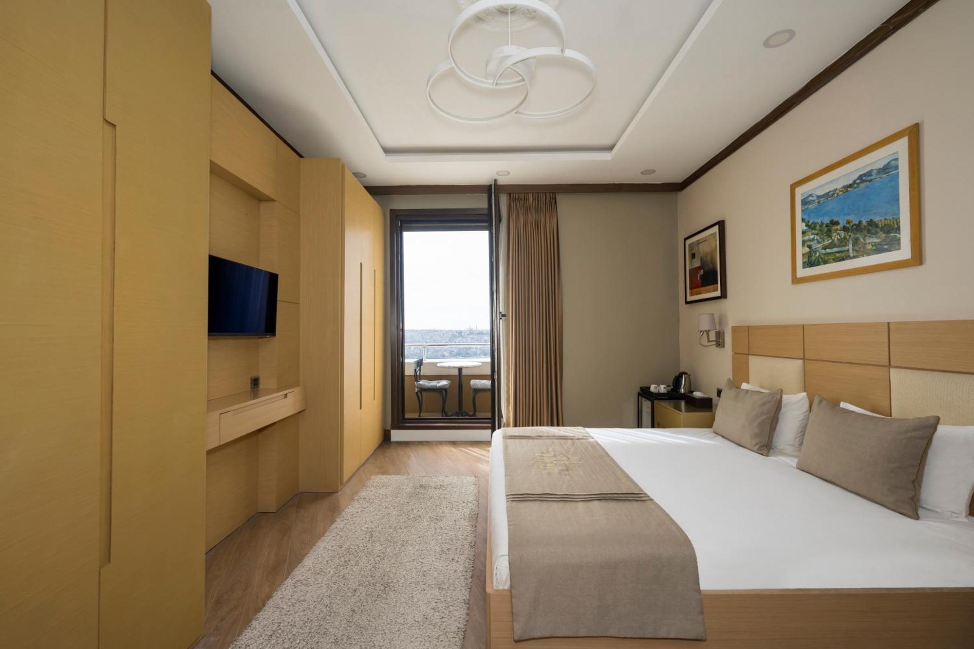 Continental Hotel Pera