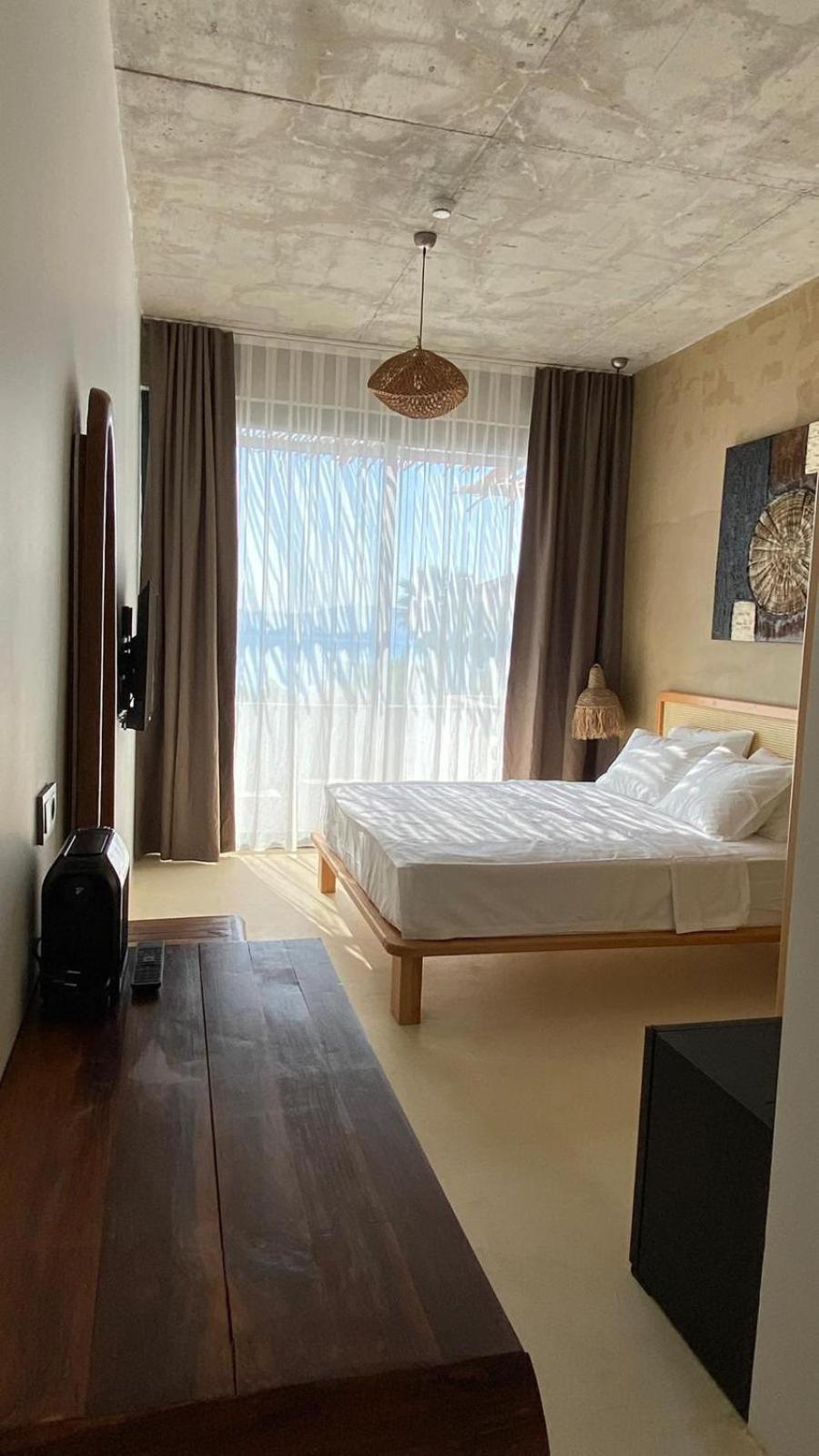 No908cesme * Cesme