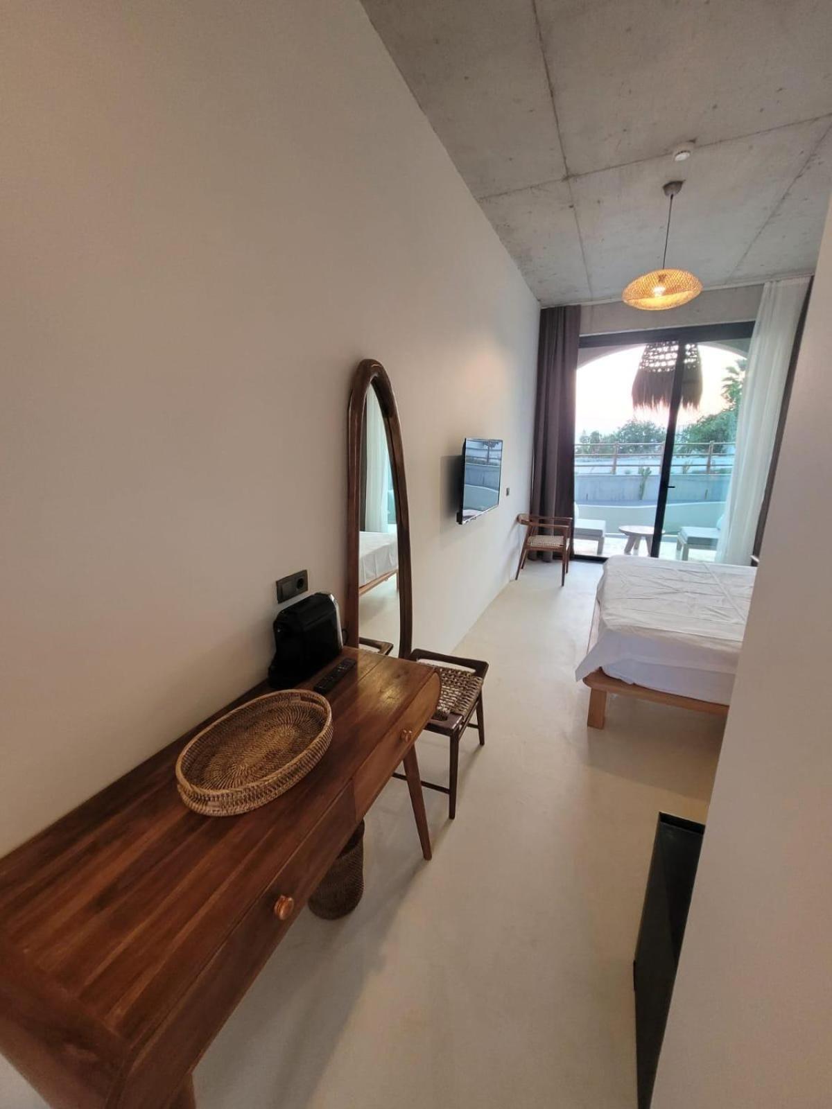 No908cesme Hotel