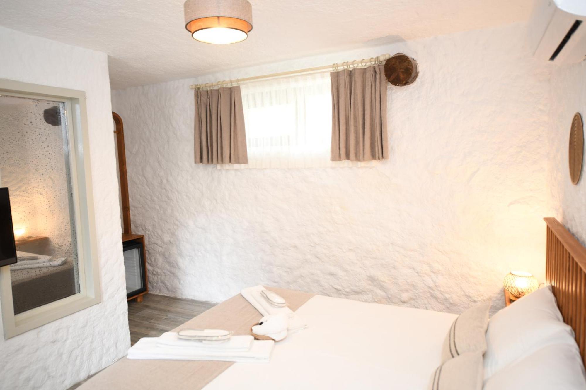 Mahzen (adults Only) Hotel