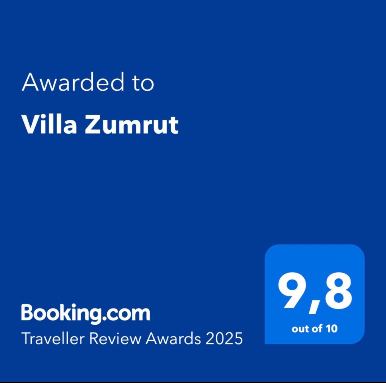 Villa Emerald 3 *