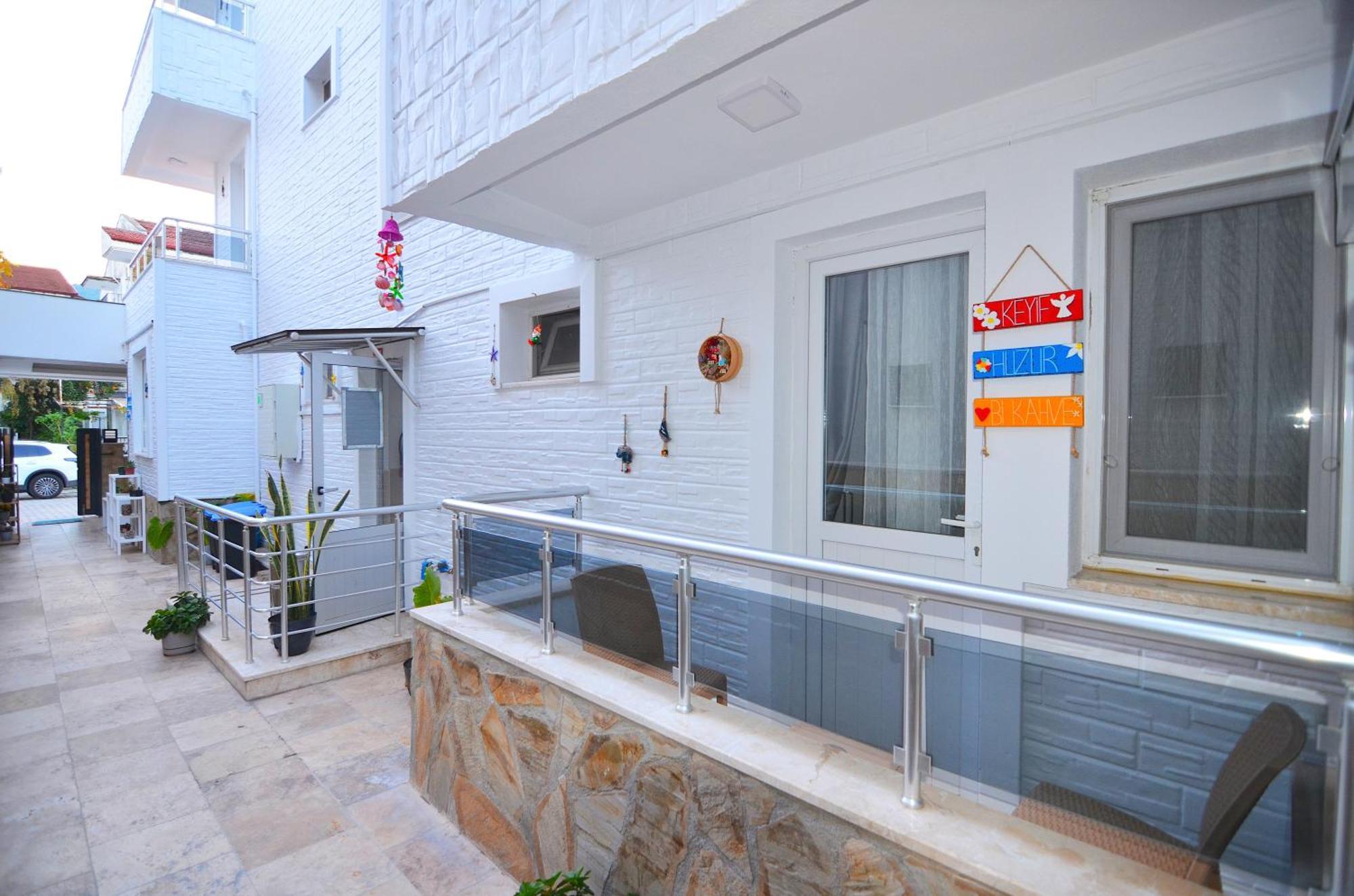 Royalis Aparthotel