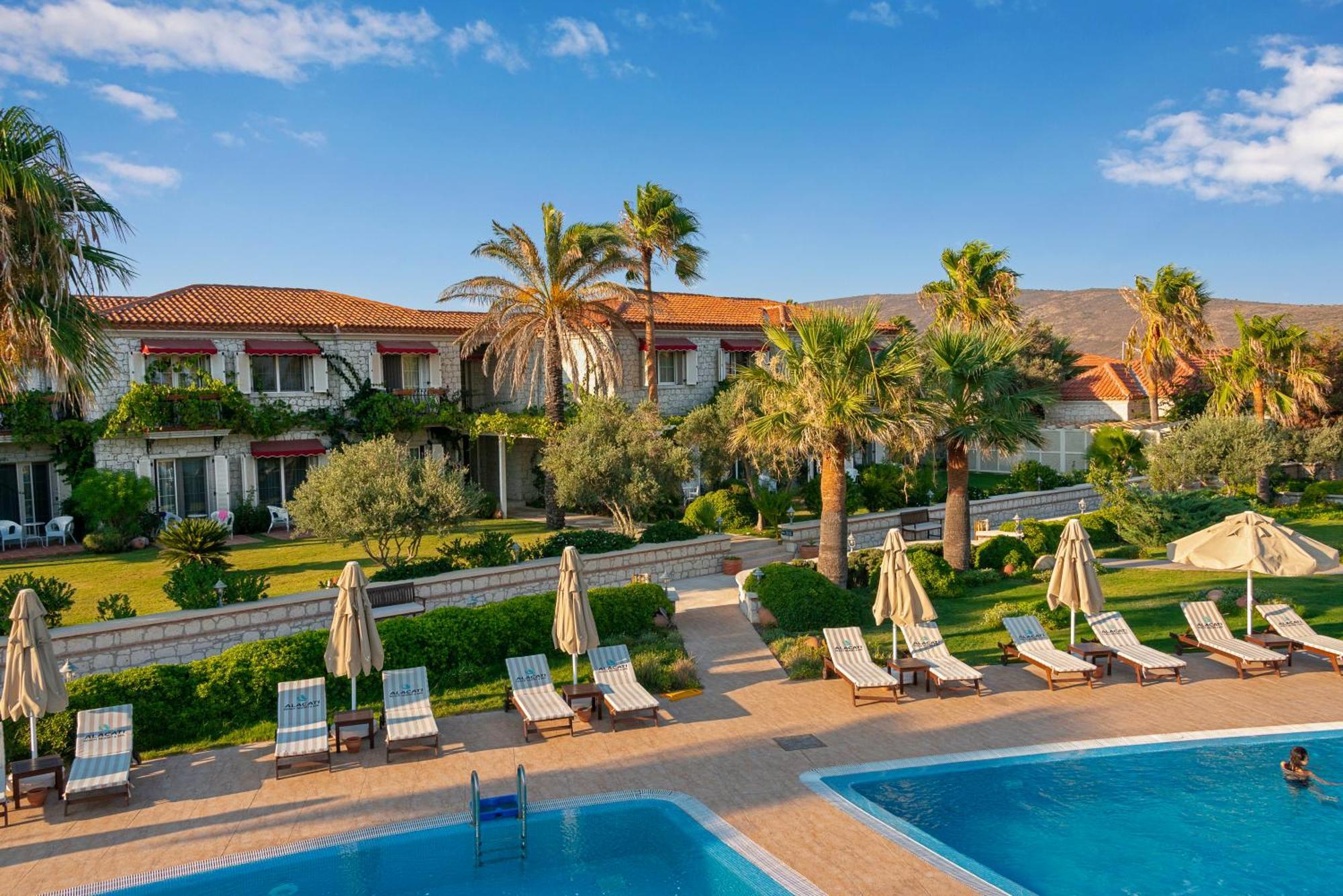 Alacati Beach Resort *