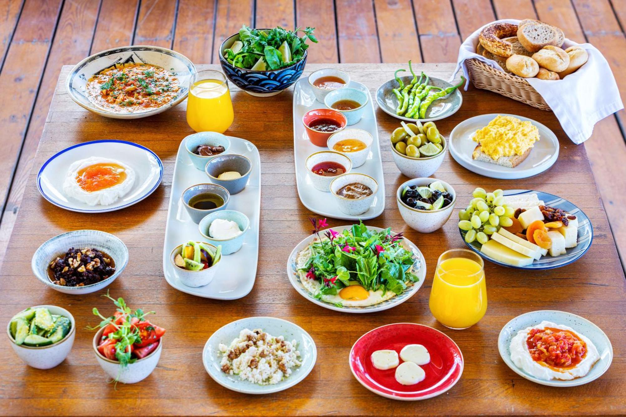 Alacati Beach Resort Hotel