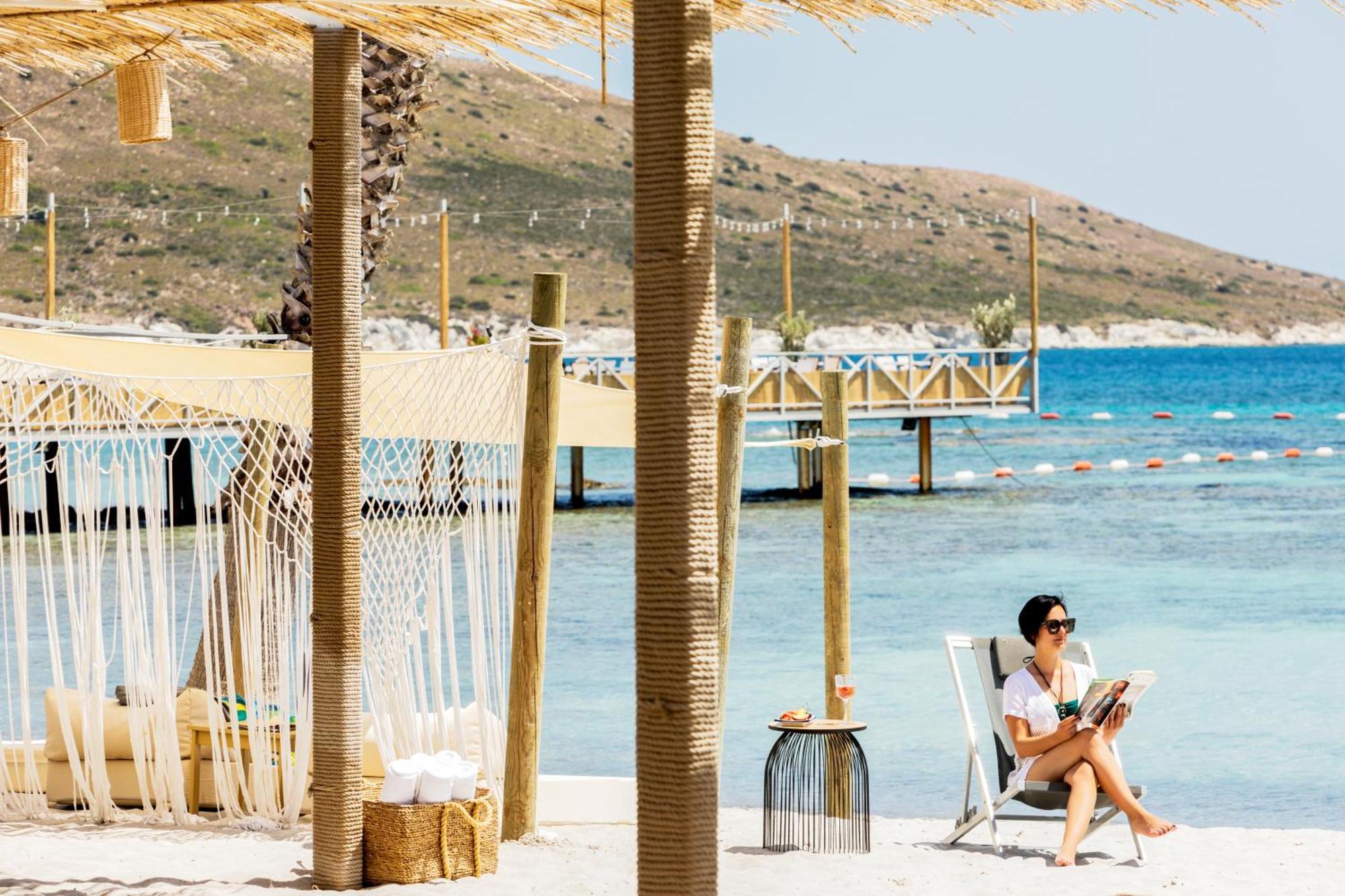 Alacati Beach Resort Hotel