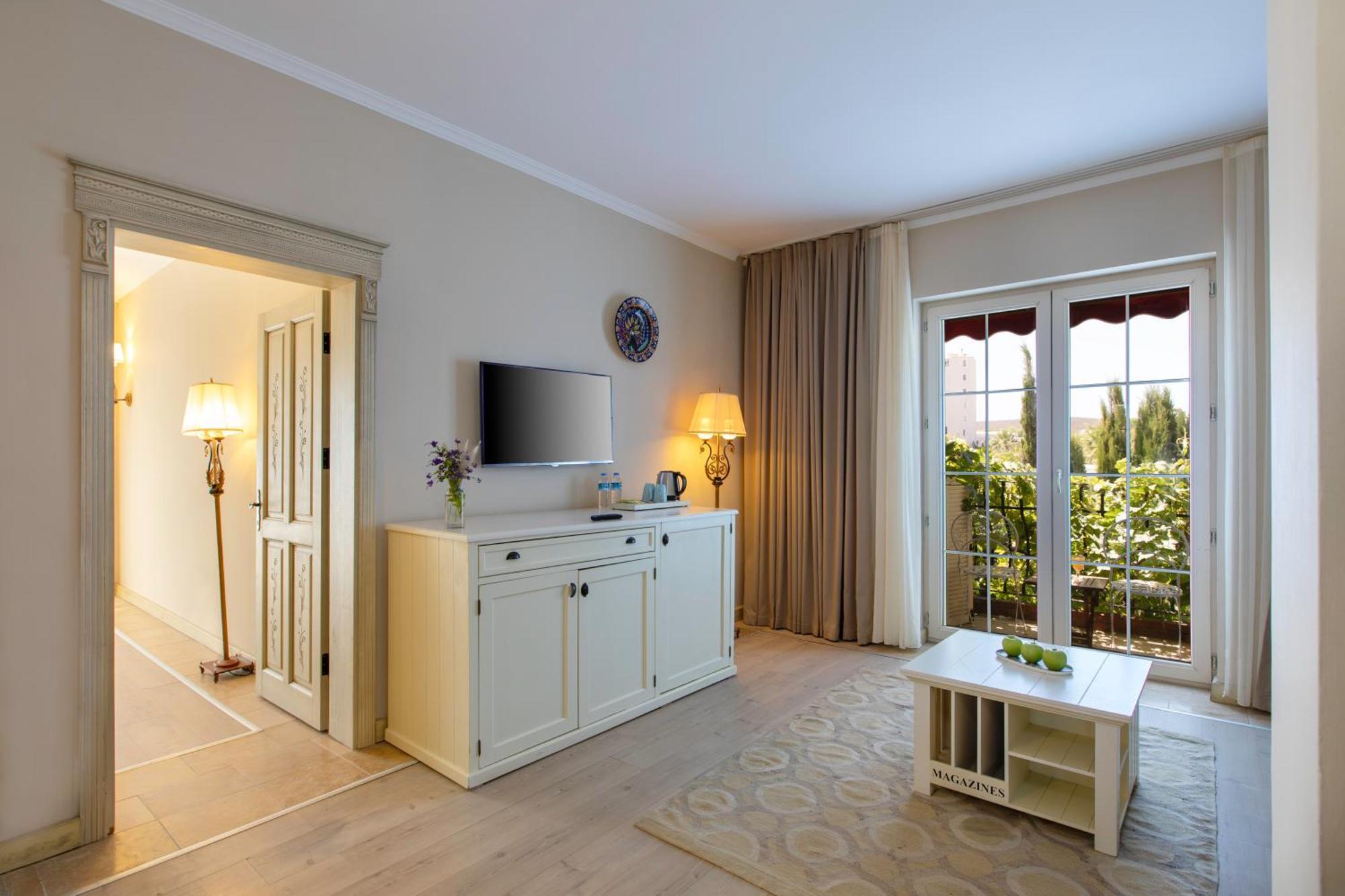 Hotel Alacati Beach Resort