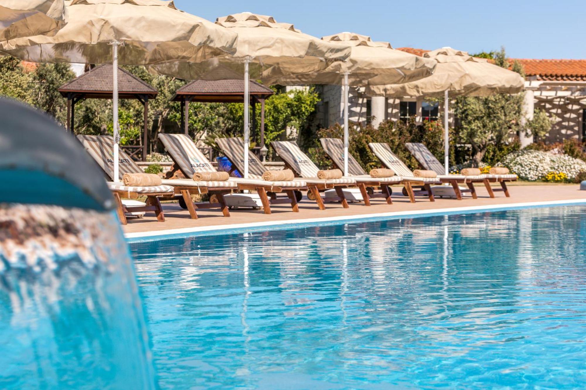 Alacati Beach Resort Hotel *