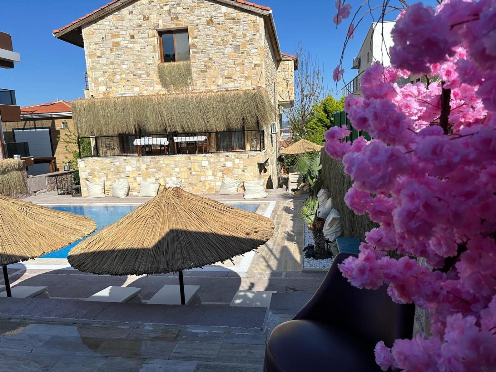 Hotel Stone House Butik