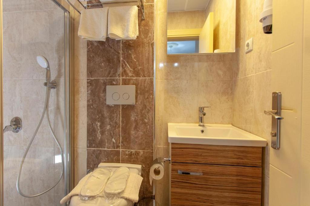 Ozmen Old Town Kaleici (adults Only) 2* Antalya