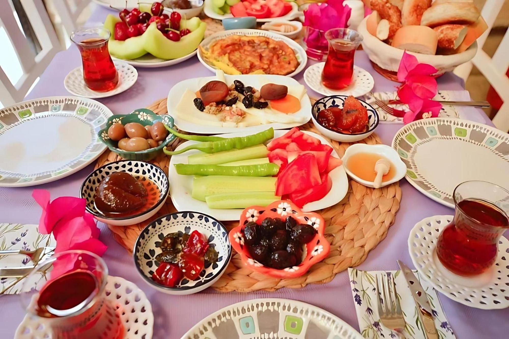 Alayaz Bed & Breakfast