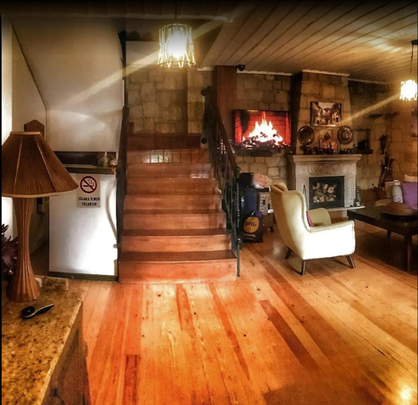 Bed & Breakfast Alayaz