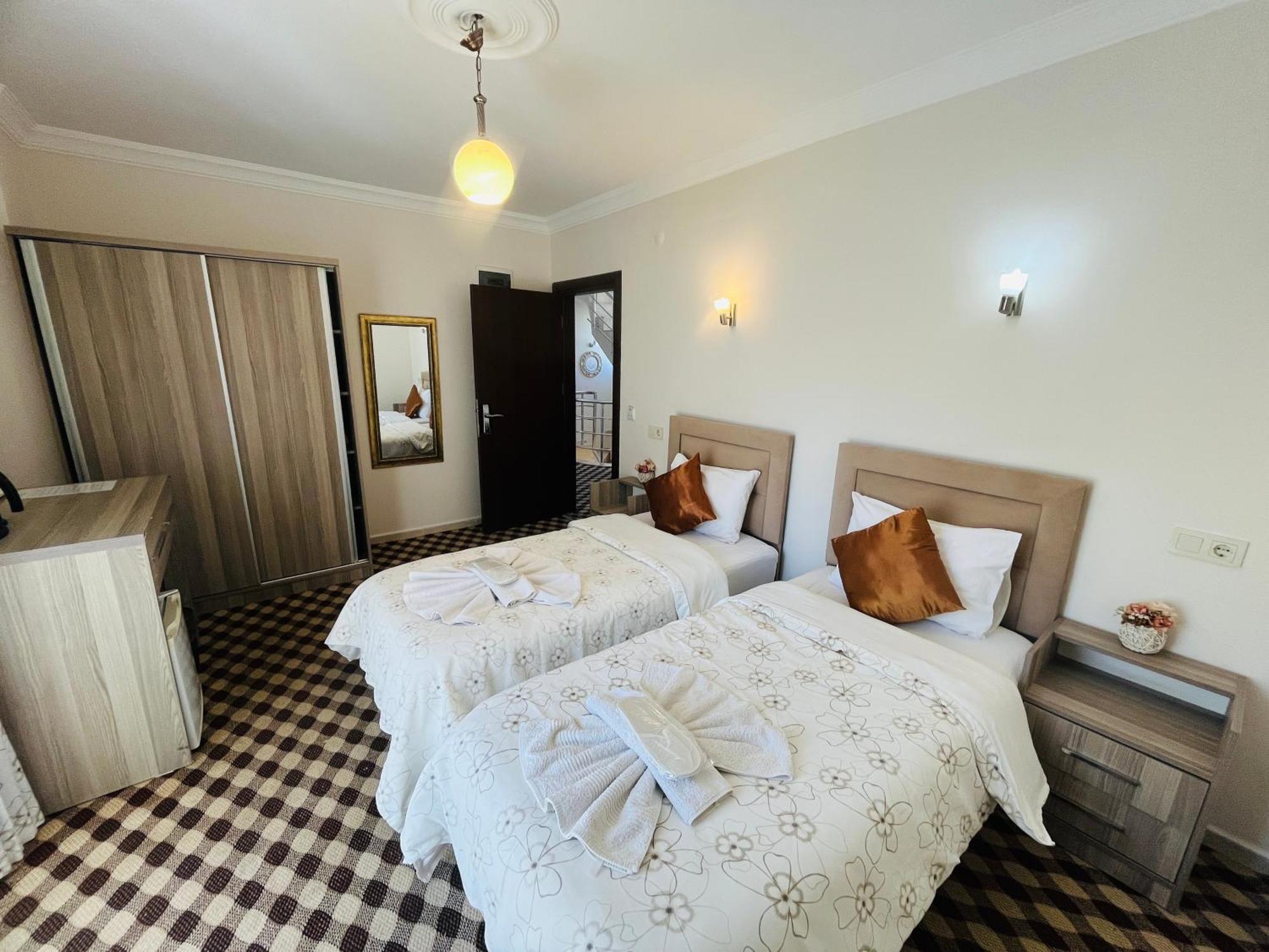 Bed & Breakfast Rose Garden Boutique *