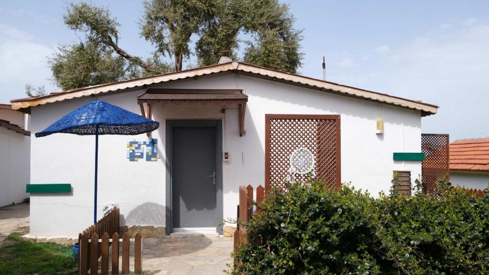 Maya Bistro & 4*