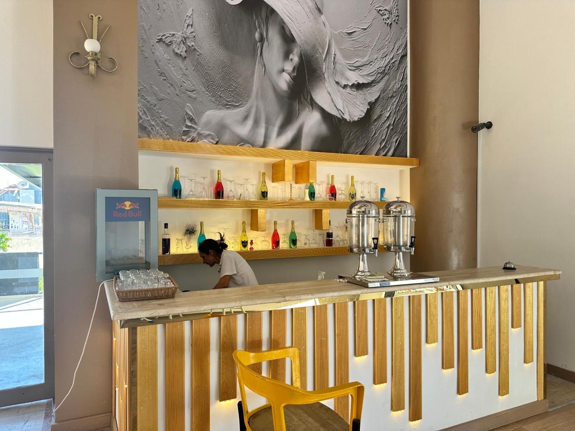 Aparthotel Silver Tower