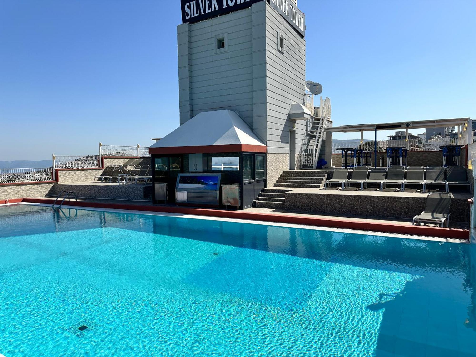 Silver Tower Aparthotel 2*