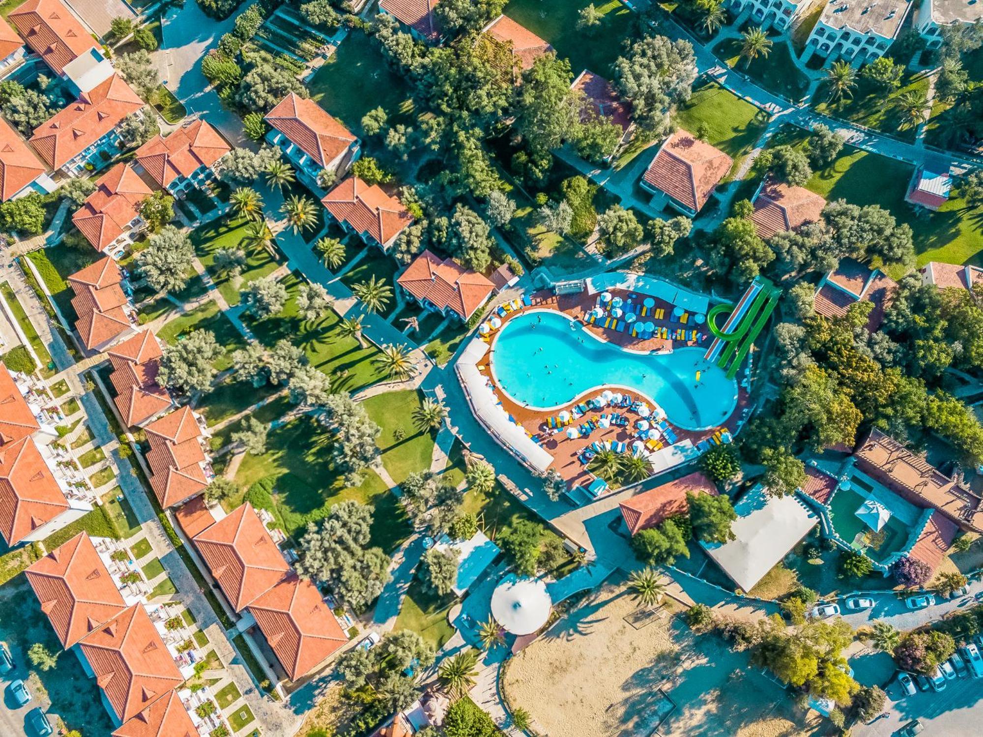 Club Atlantis Hotel
