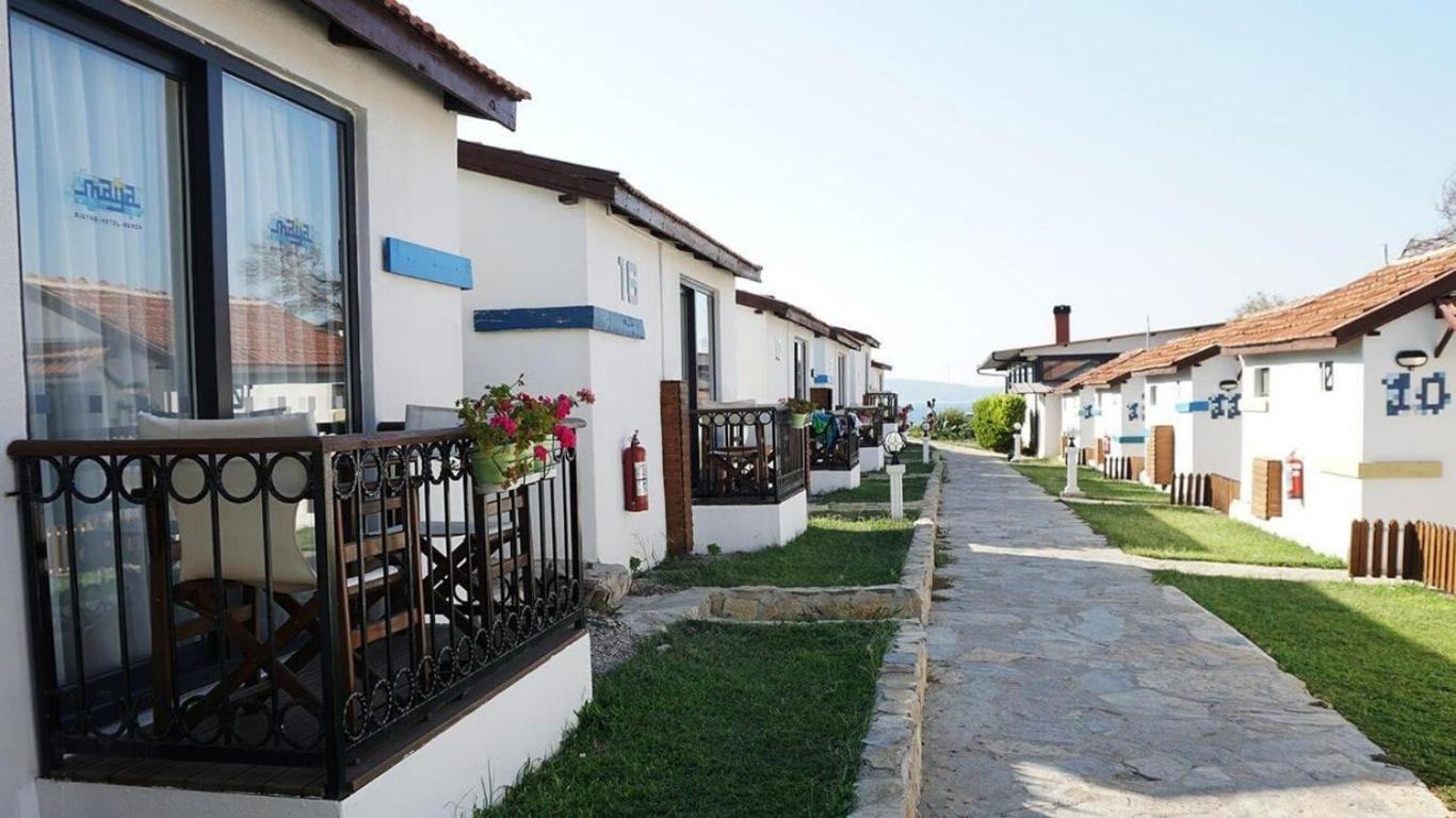 Hotel Maya Bistro & Sigacik