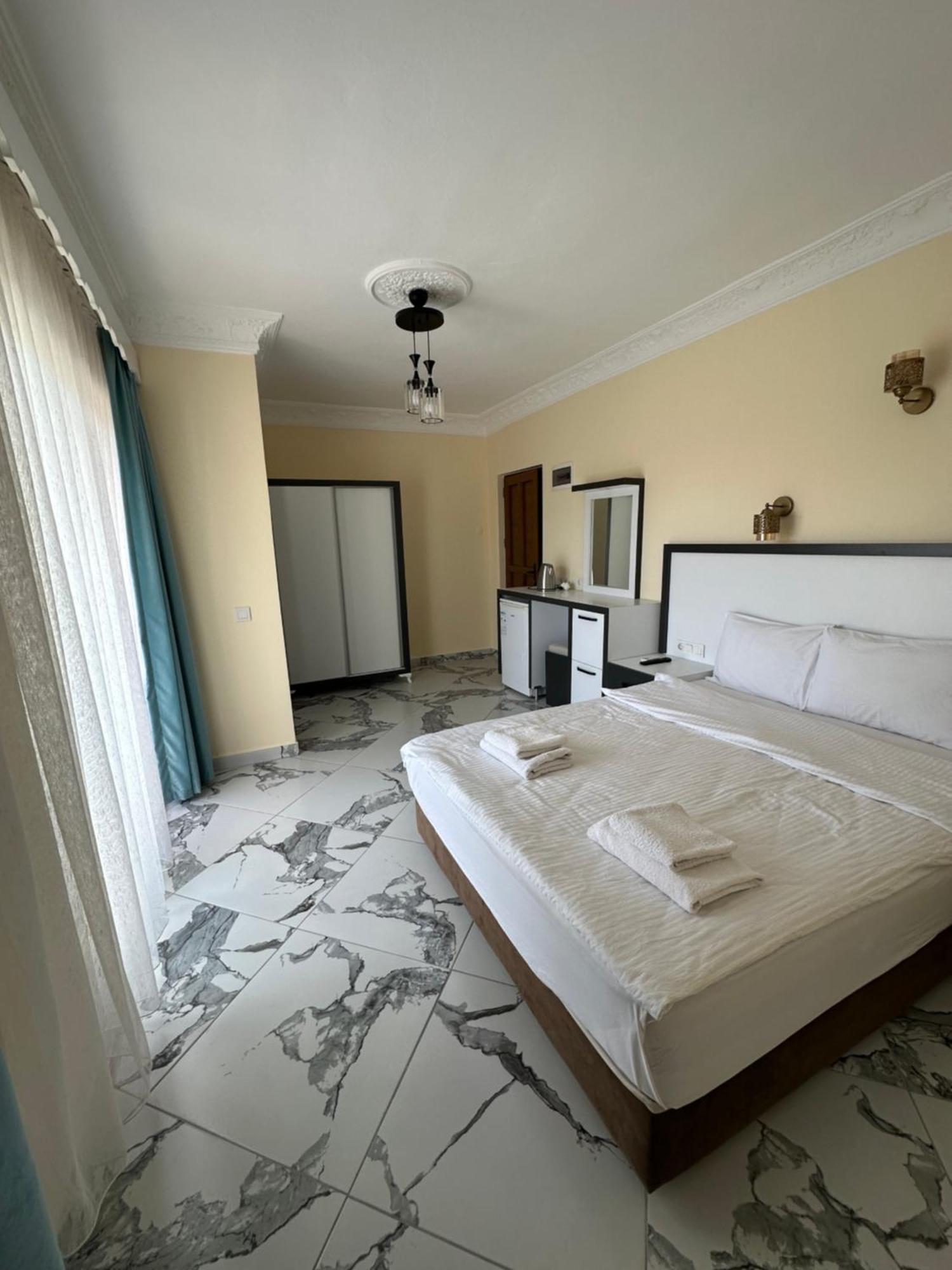 Palm Hotel Cirali