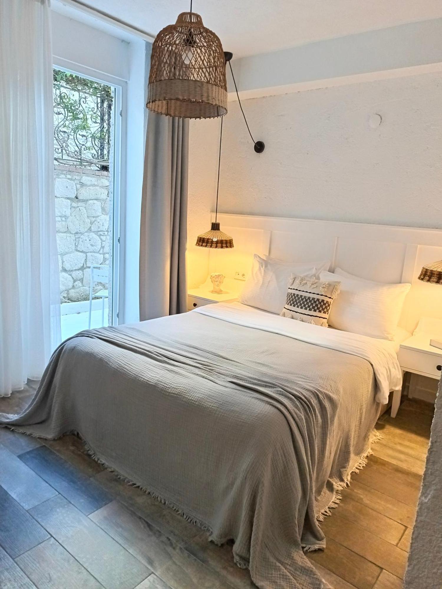 Sandal - Adult Only Alacati