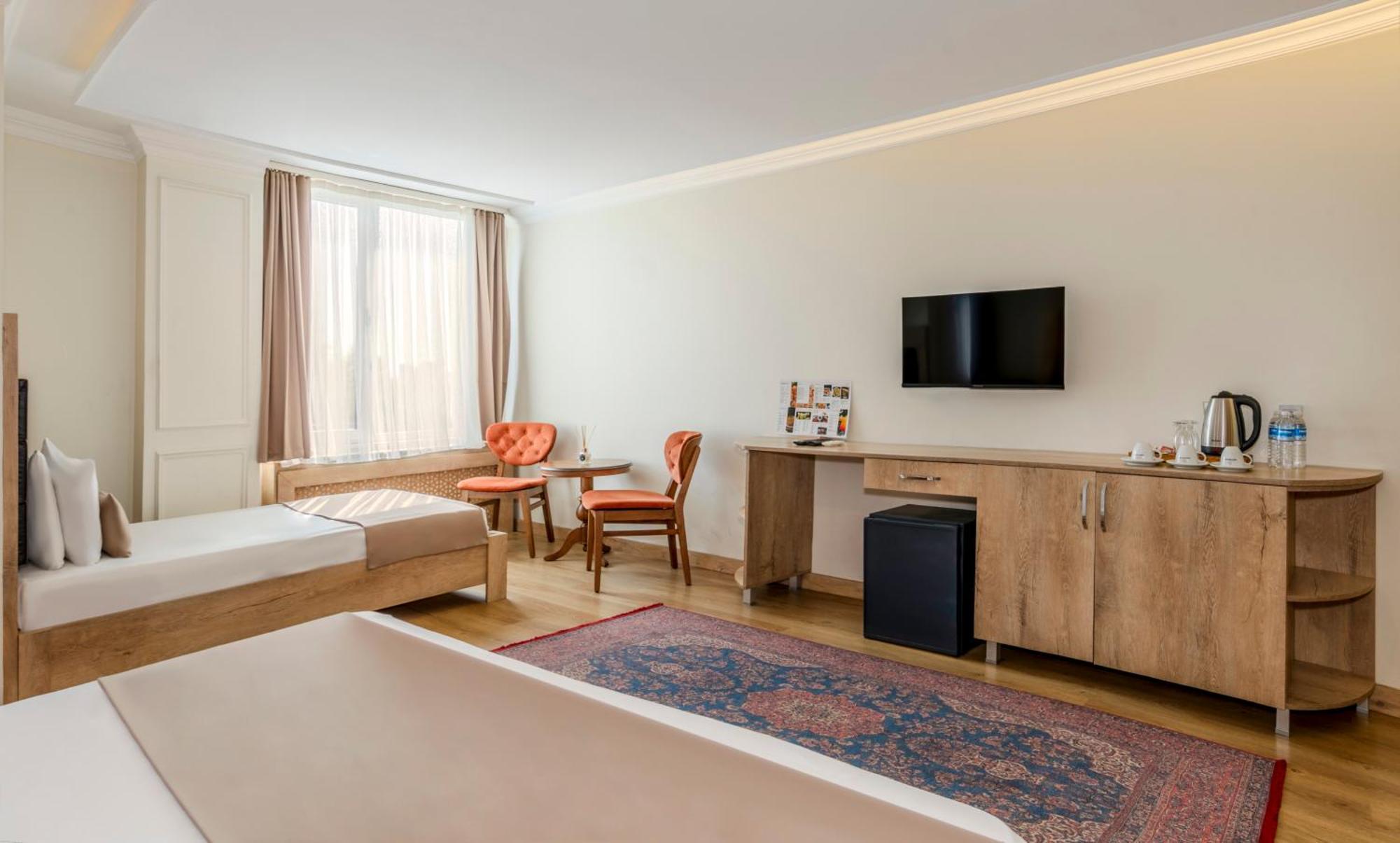Old Topkapi Porta Romanos Ottoman Heritage Hotel